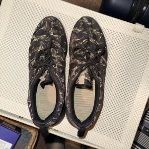 Nike Black and Gray Camo Patterned Sneakers